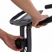 Вертикальный велотренажер TUNTURI CARDIO FIT B20 X-BIKE